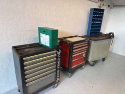 Blandet Lot med værktøjsvogne / Assorted Lot of Tool Carts