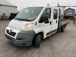 Peugeot Boxer Dobb. Kab. 2,2 HDI mandskabsvogn.