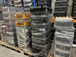 14stk. Flightcases PVC / 14 units of PVC flight cases. (A00269700)