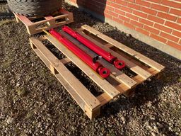 HYDRAULIK CYLINDER 2 STK. DOBBELTVIRKENDE / HYDRAULIC CYLINDER 2 PCS DOUBLE-ACTING