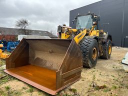 Komatsu WA 480 Wheel Loader / Komatsu WA 480 Wheel Loader