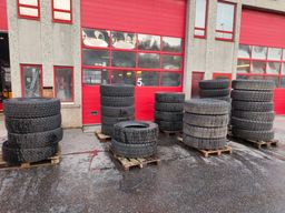Dekk 15st 315/70R22,5