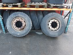Brukte dekk m/felger