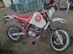 SUZUKI 650 CROSSER