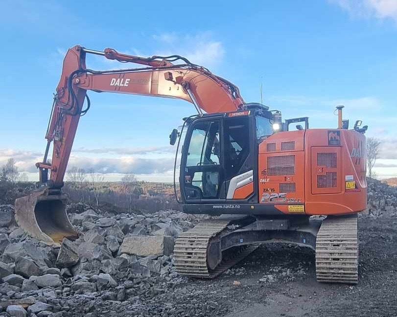 Excavator Hitachi ZX 225 USLC-7 | Retrade