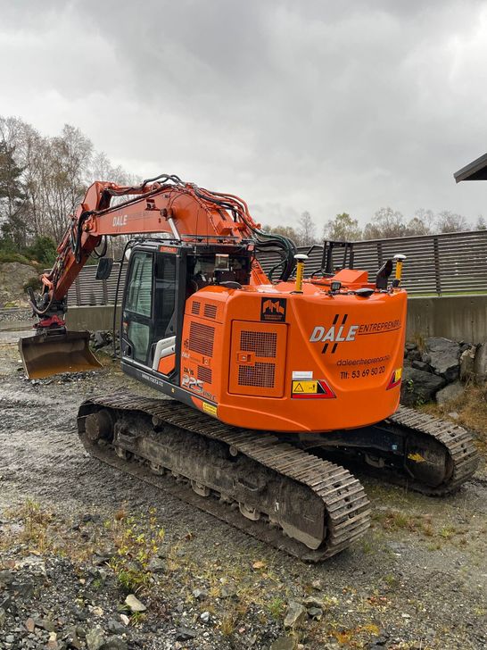Excavator Hitachi ZX 225 USLC-7 | Retrade