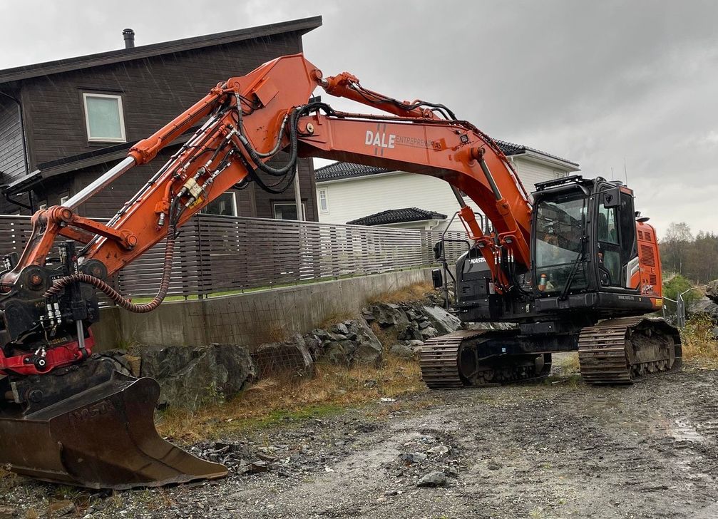 Excavator Hitachi ZX 225 USLC-7 | Retrade