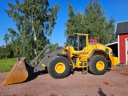Hjullastare Volvo L180H med Våg & Sprinkler