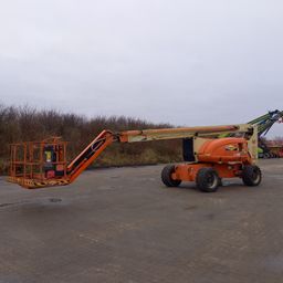 JLG 800AJ Bomlift.