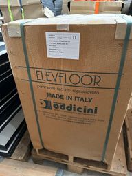 Nye datagulv-fliser