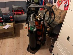 KEMPPI MasterTig MLS 2300ACDC + MasterCool 20 ink tralle, flaske og alle kabler (8meter sveise kabel)