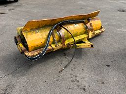 2 meter FM Hydraulisk fejekost /  2 meter FM Hydraulic sweeper