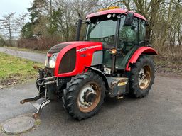 Zetor Proxima 75 4WD traktor.