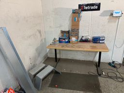 Delar till släpvagnar/Parts for trailers