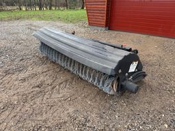 Hydraulisk kost med bobcat fæste