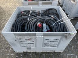 10 stk. 63amp Kabler á 25m (Kobber) / 10 pcs. 63-amp copper cables of 25 meters each./ A0025151