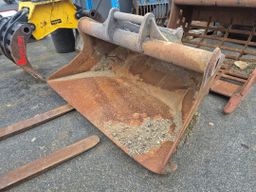 Graveskuffe s 70 feste
