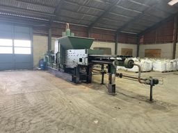 Lindemann Sawes Hydraulisk skrotpress/scrap press
