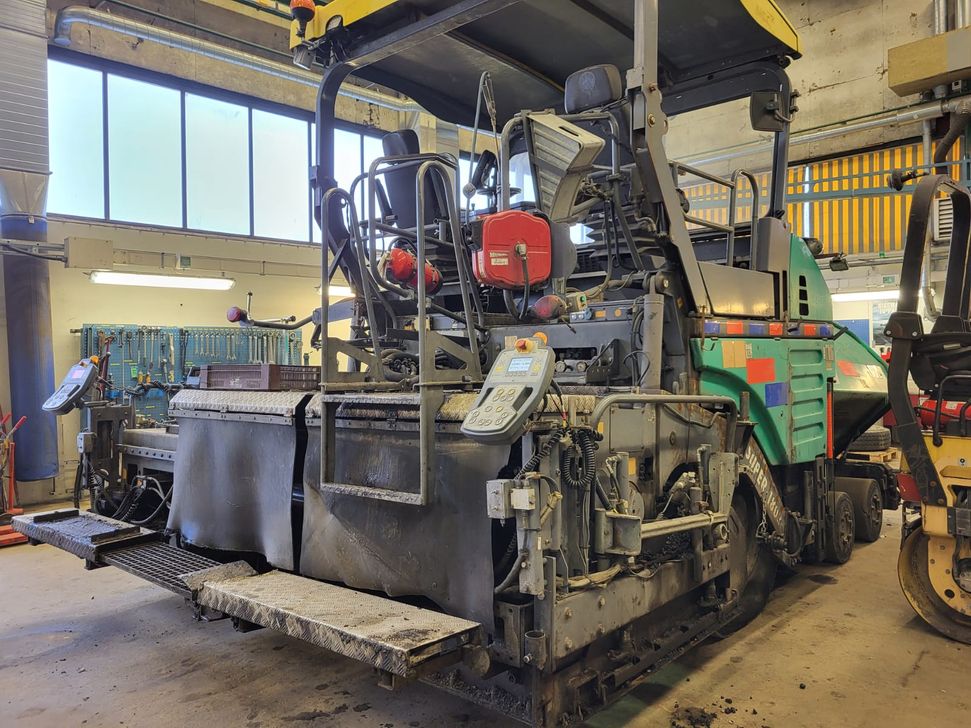 Vögele 1803-2 Asfaltsmaskin/Asphalt paver | Retrade
