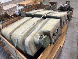 Bränsletankar / Fuel tanks