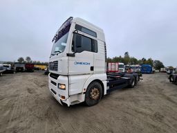 2000mod. MAN 26.410  fnllc containerbil