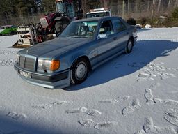 Bil Mercedes-Benz 200