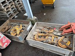 Brunnspringslyftare till betongblock 7 stycken /Well spring lifter for concrete blocks 7 pieces 