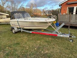 Båt Crescent Duo 480 med 90 hk motor