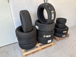 Blandet Lot med ubrugte dæk / Assorted lot of unused tires